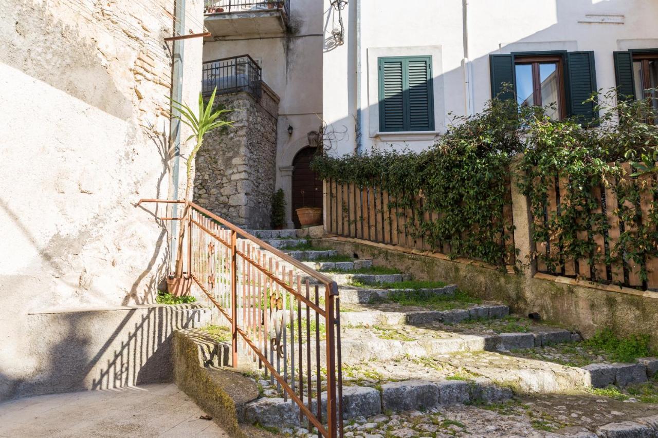 B&B Da Natalina Arce Exterior photo